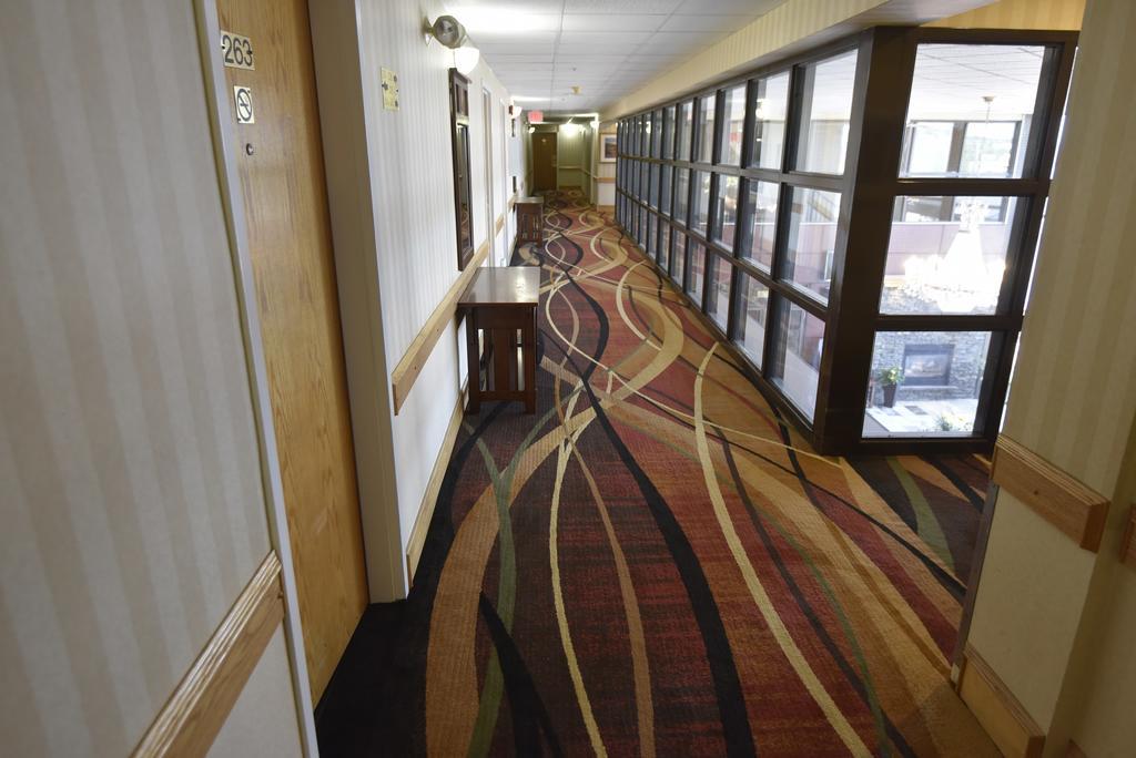 Tropical Inn - North Battleford Luaran gambar