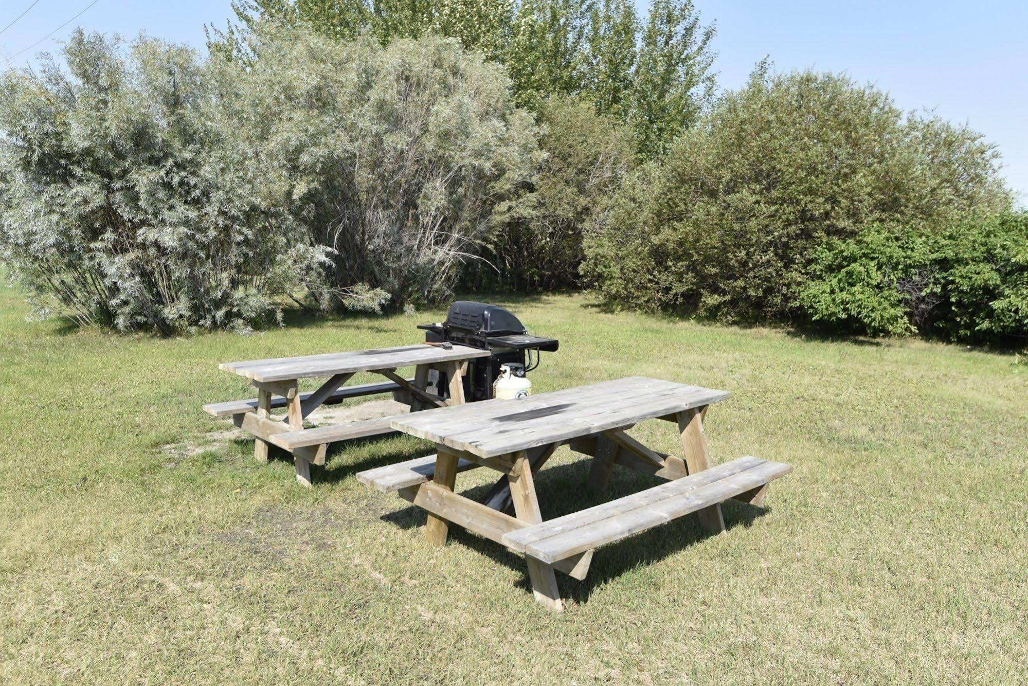 Tropical Inn - North Battleford Luaran gambar